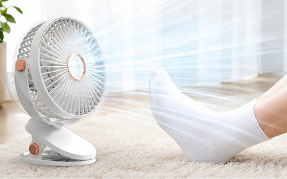 Ventilatore a clip con batteria, LED, 5 velocità e 8000 mAh