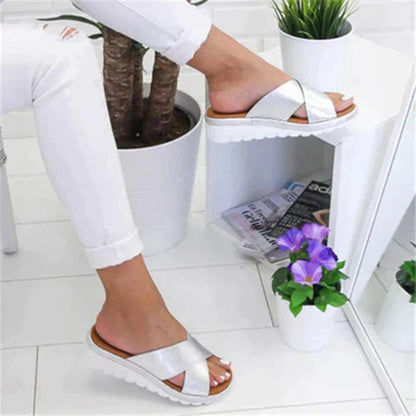 Damen Pantoletten mit Kreuzriemen und Offener Spitze | Casual