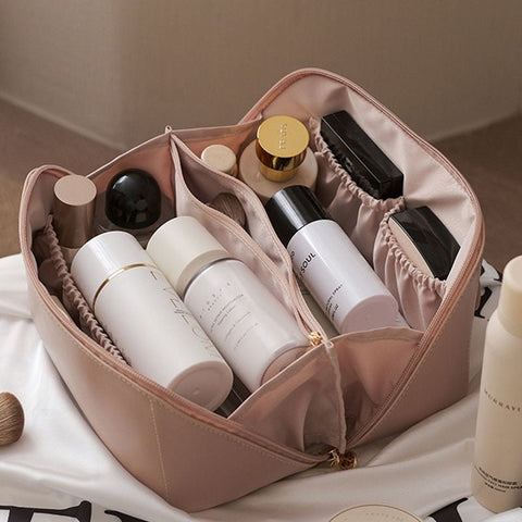 Karolina | Reise-Kosmetiktasche mit Fächern