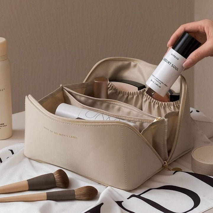 Karolina | Reise-Kosmetiktasche mit Fächern