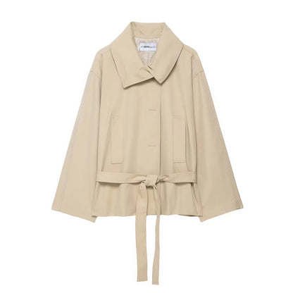 Damen zweiteiliges Set mit oversized Wickeljacke mit Gürtel und Shorts | Langarm