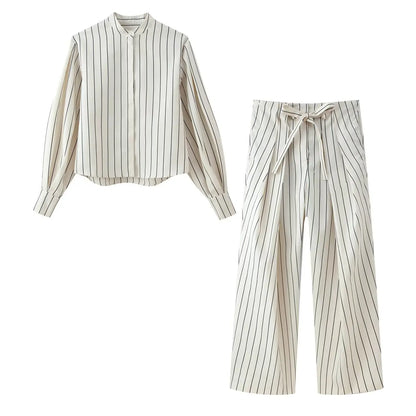 Damen Zweiteiler Set | Regular Fit Set | Gestreifte Bluse und Weite Hose | Moderner Alltagsstil