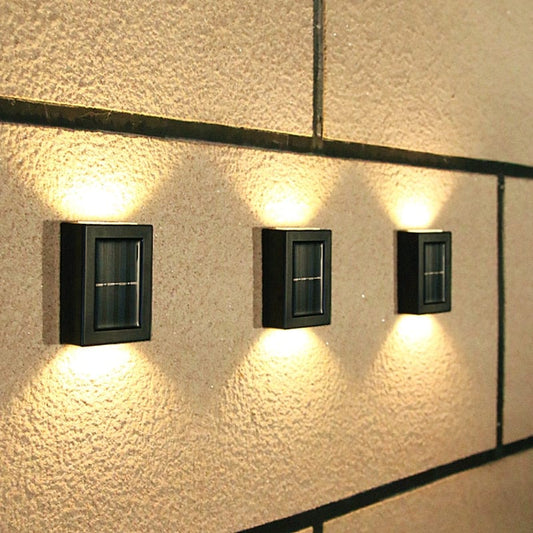 Solarbetriebene Terrassen-Wandleuchte
