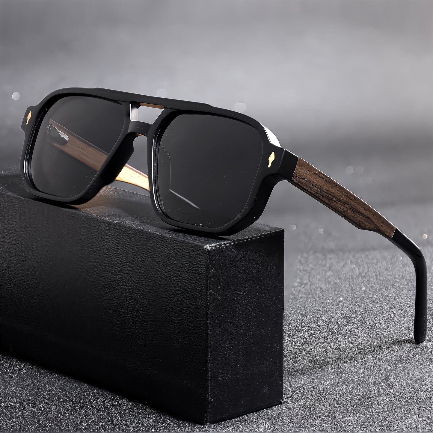 Marco | Lunettes de soleil carrées avec étui