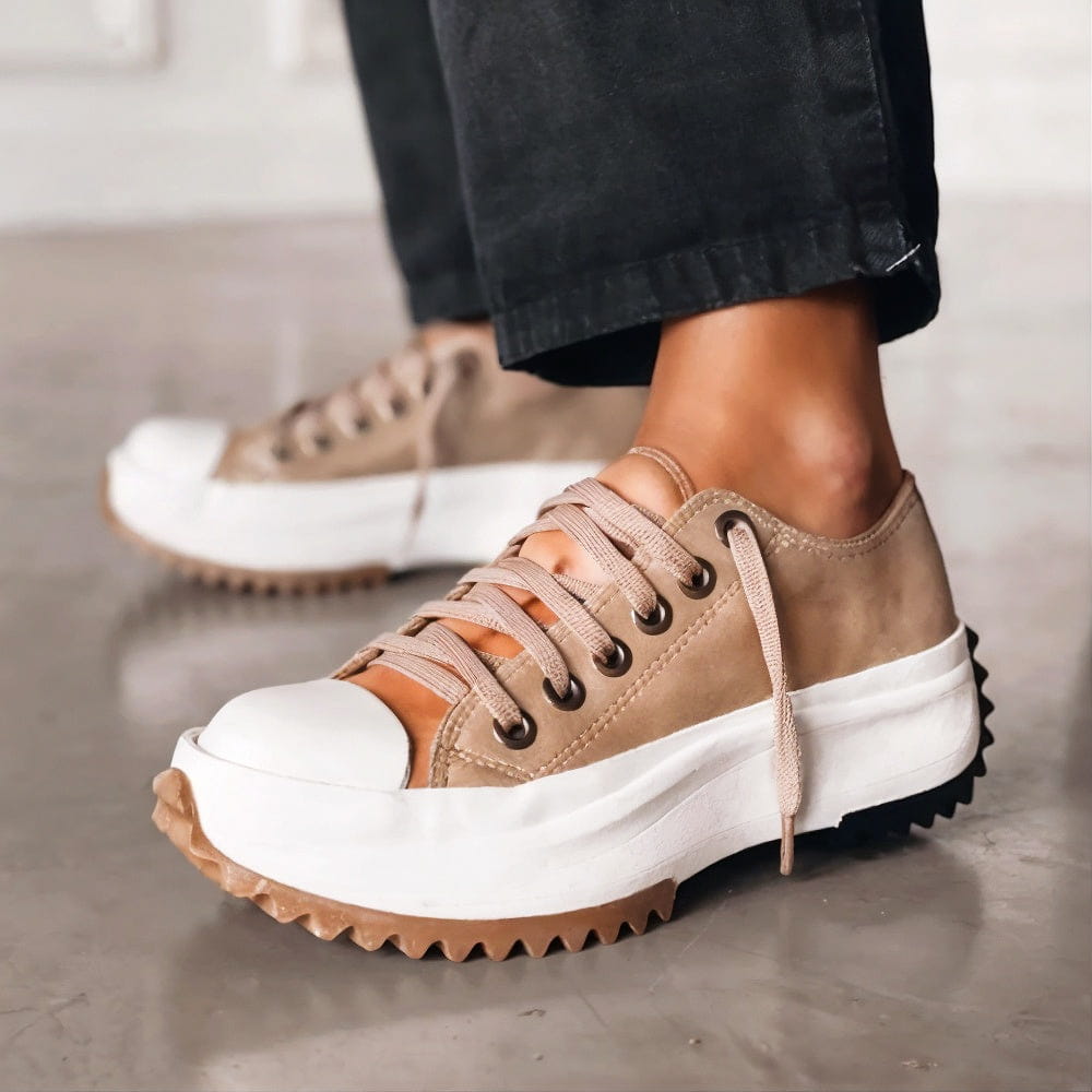Damen Low-Top Sneaker mit Plateau | Modern