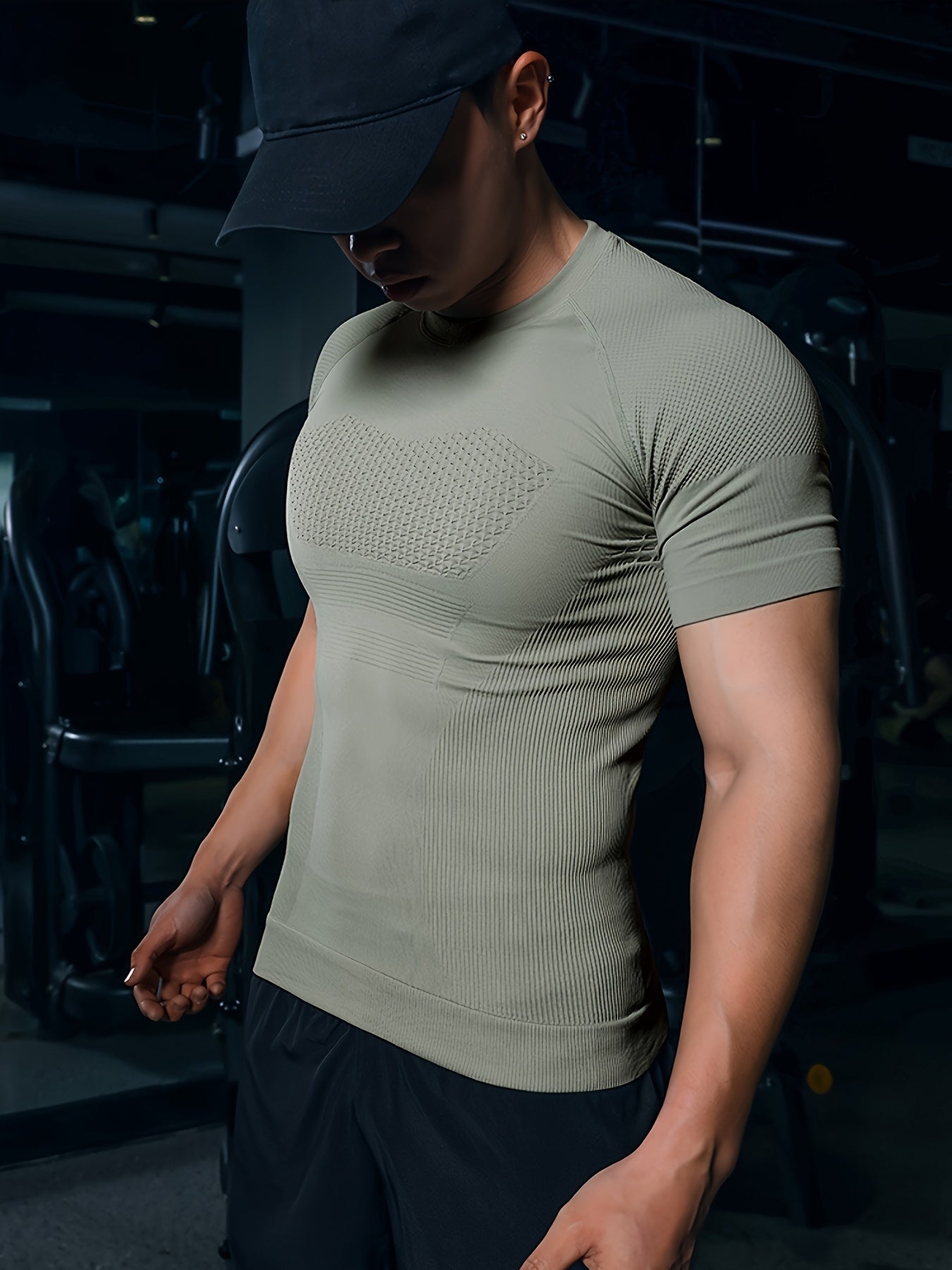 T-shirt de fitness homme | T-shirt à manches courtes près du corps | Silhouette définie | Look moderne de vêtements de sport