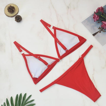 Ensemble bikini femme avec décolleté en triangle et bretelles réglables | Deux pièces