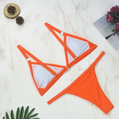 Ensemble bikini femme avec décolleté en triangle et bretelles réglables | Deux pièces