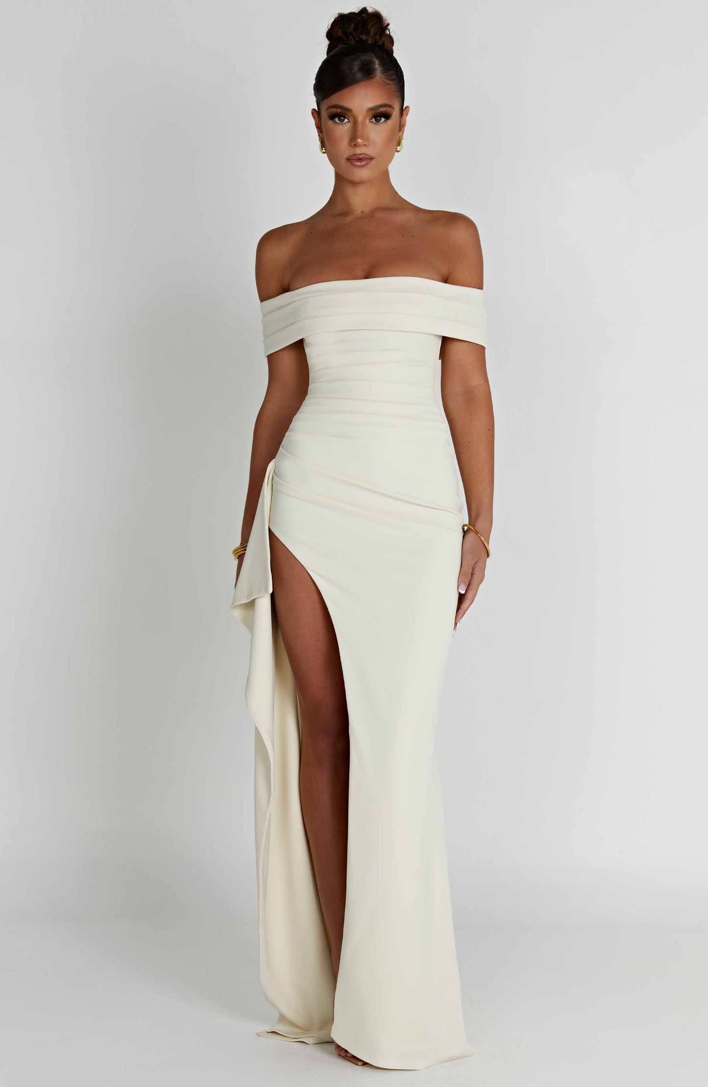 Damen Off Shoulder Maxikleid Mit Bodycon Passform | Figurbetont