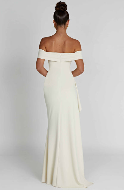 Damen Off Shoulder Maxikleid Mit Bodycon Passform | Figurbetont