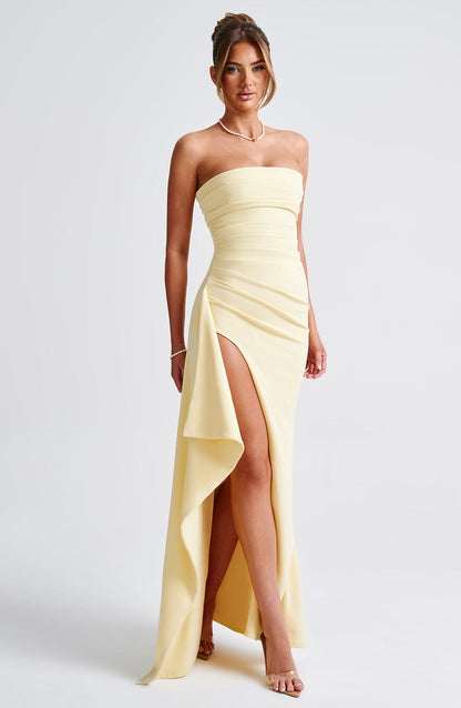 Damen Kleid Mit Bardot Ausschnitt Asymmetrischem Schnitt Hohem Schlitz | Lang